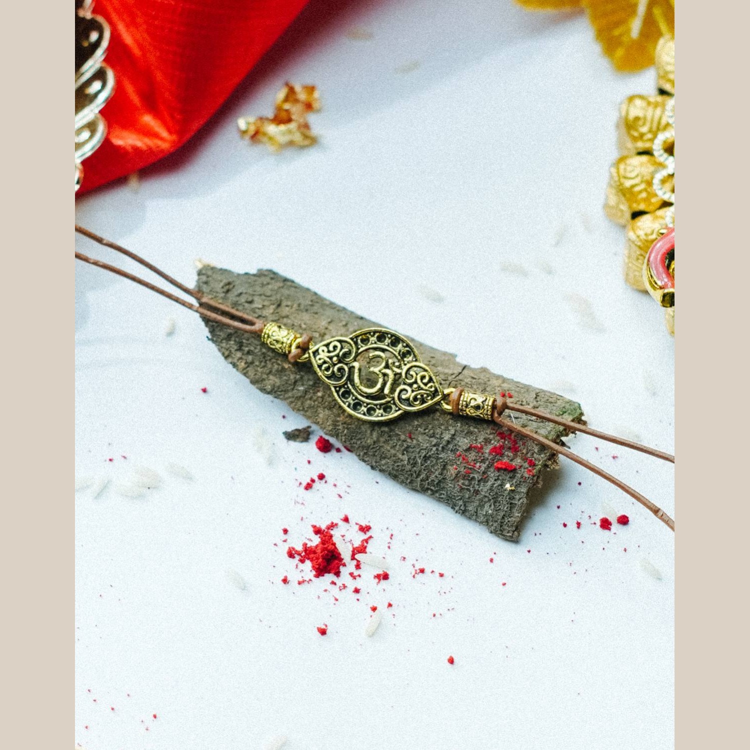 tatvayog-leather-cord-with-oxidised-om